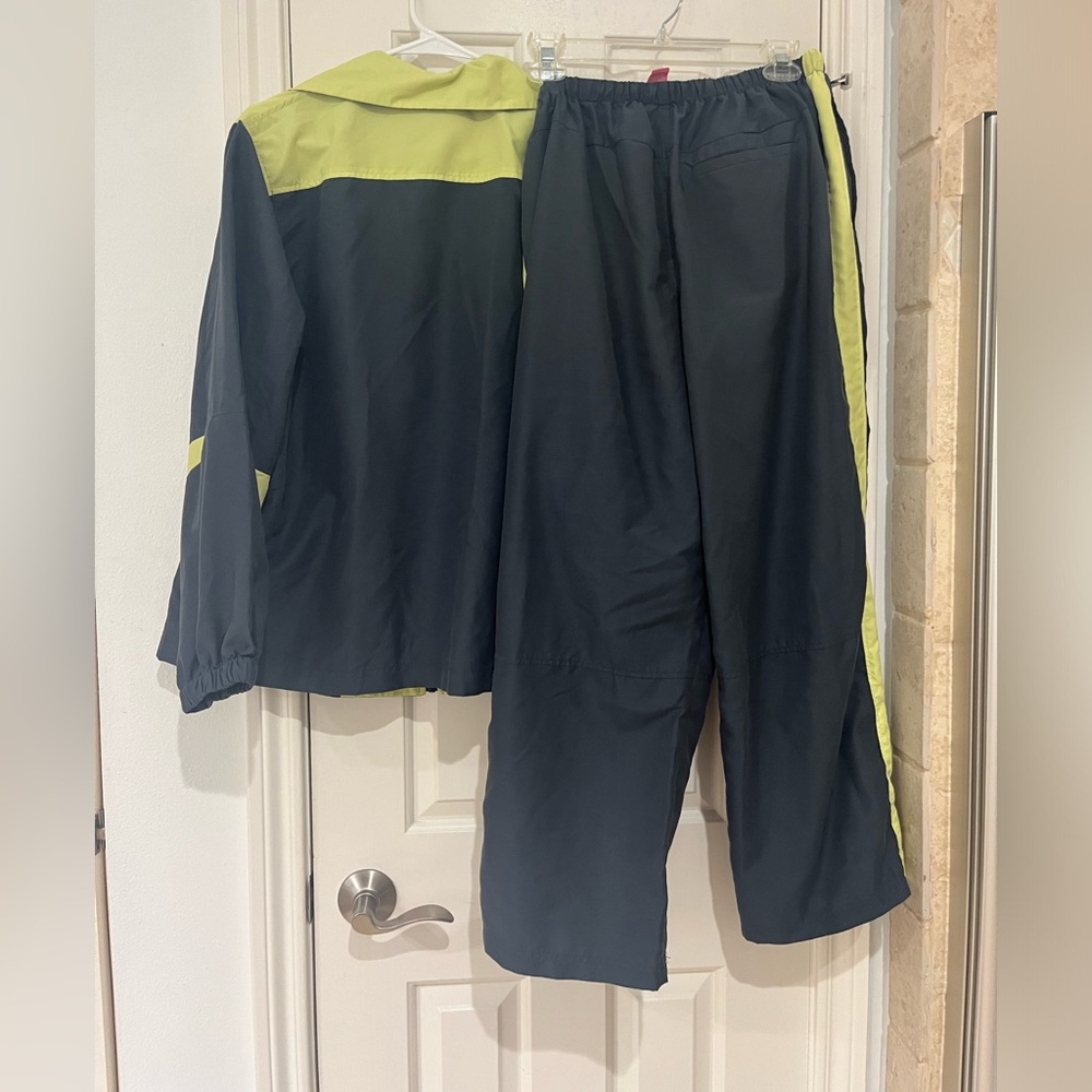 Woman Within track suit set, top and bottom size medium - Picture 5 of 8